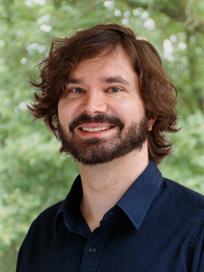 Dr. Sven Willner